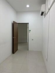 Geylang East Avenue 3 (D14), Office #523407671
